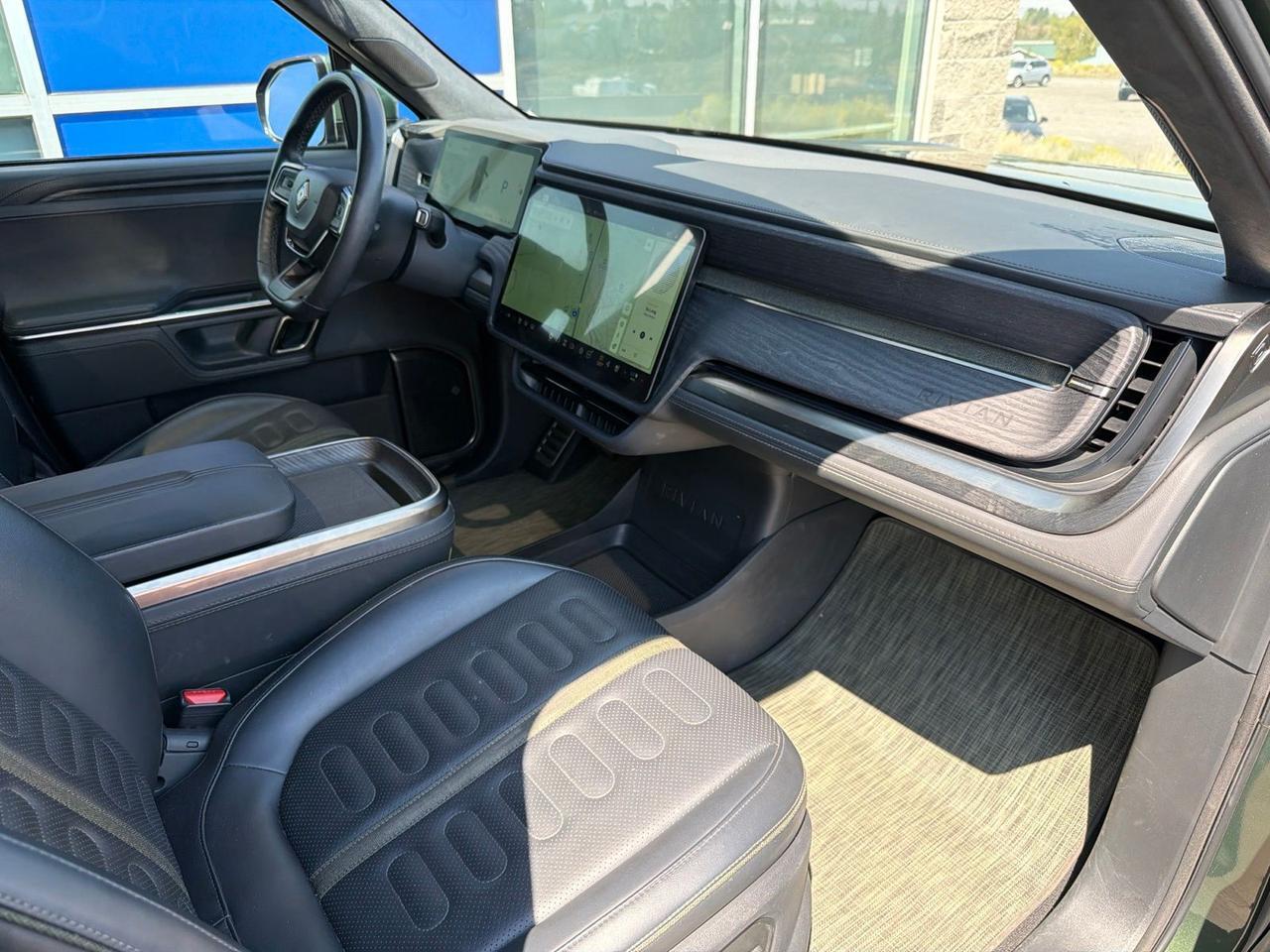 2024 Rivian R1S Bend OR