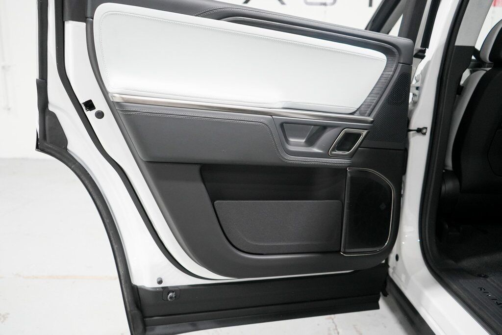 2024 Rivian R1S Tigard OR