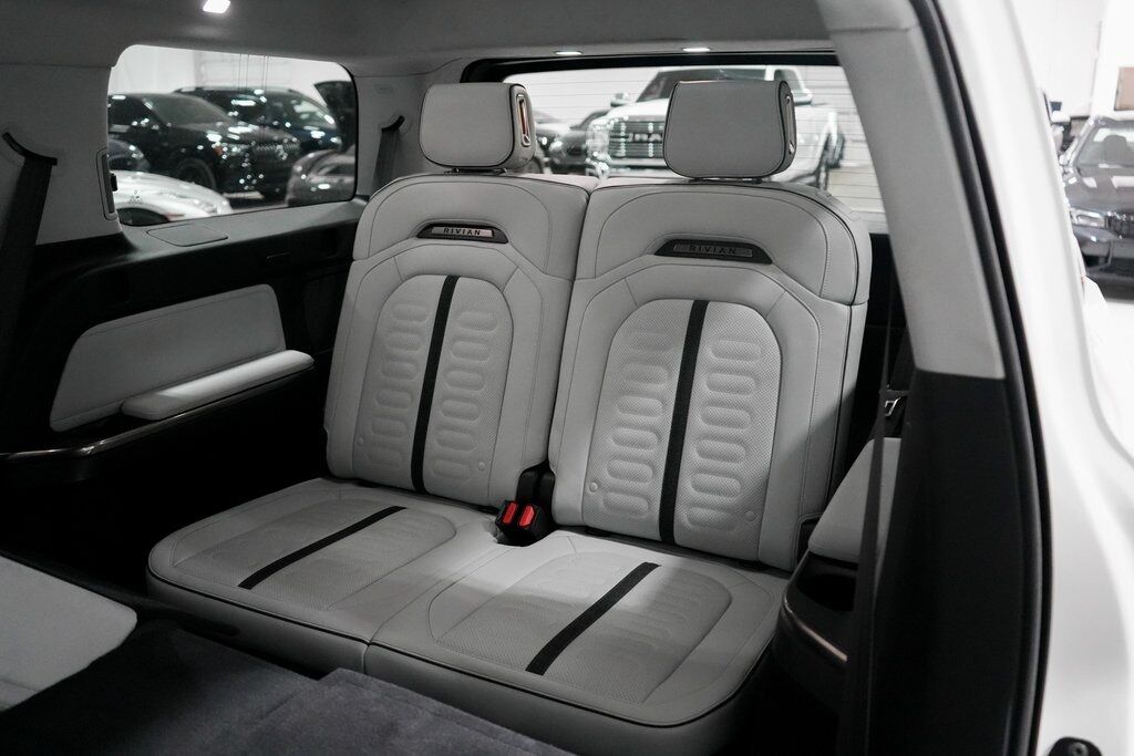 2024 Rivian R1S Tigard OR