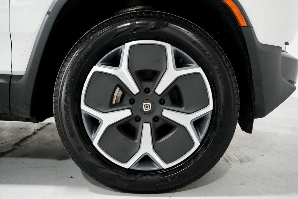 2024 Rivian R1S Tigard OR