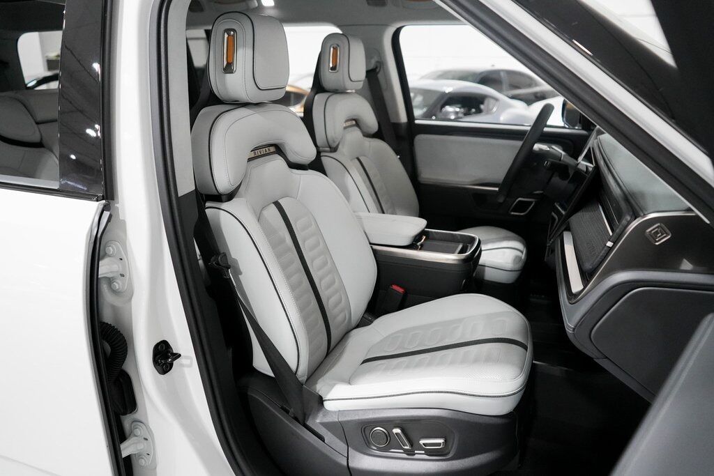 2024 Rivian R1S Tigard OR