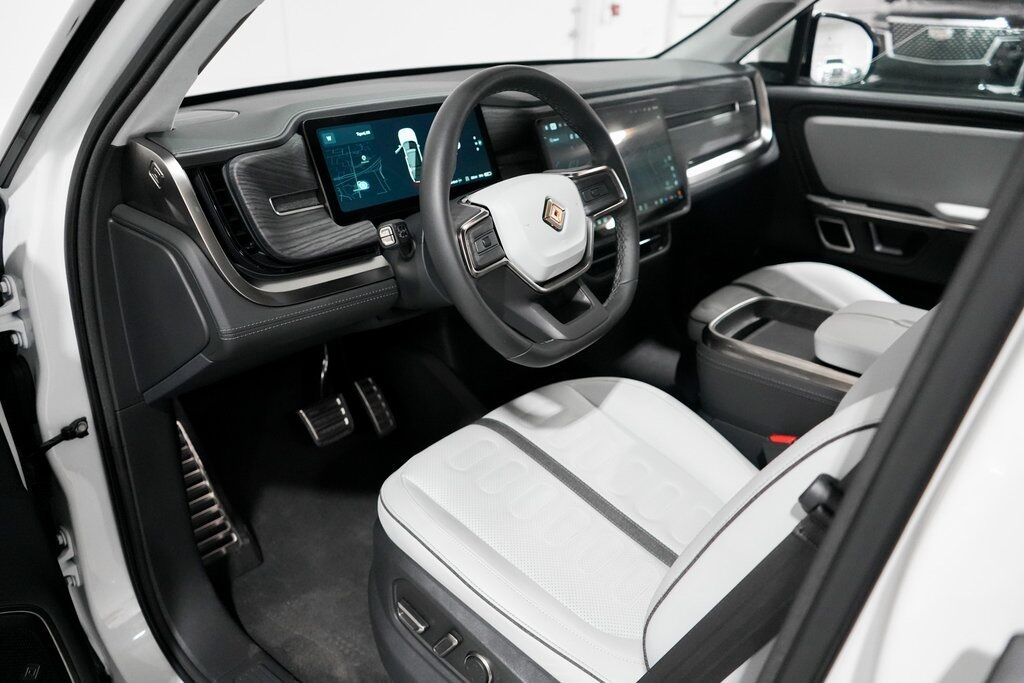 2024 Rivian R1S Tigard OR