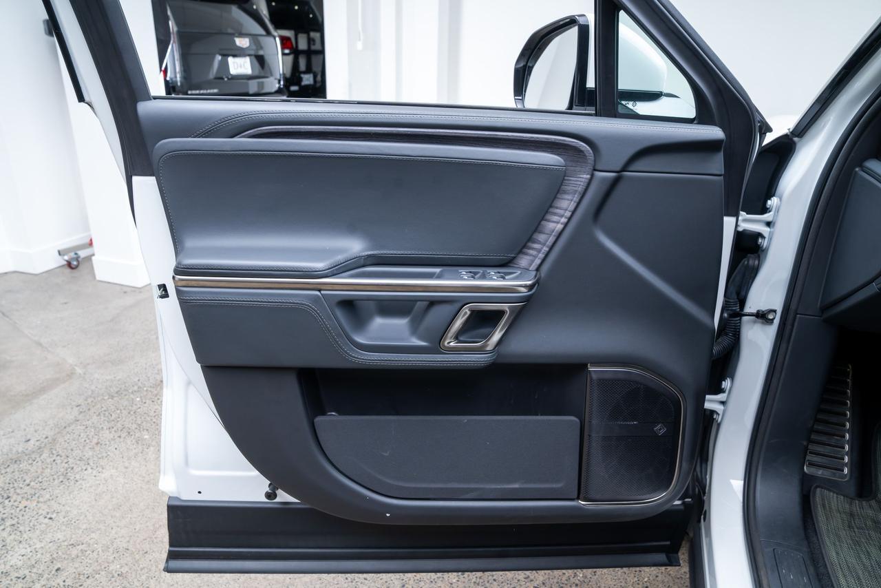 2024 Rivian R1S Adventure 1 Owner Vented Seats Portland OR