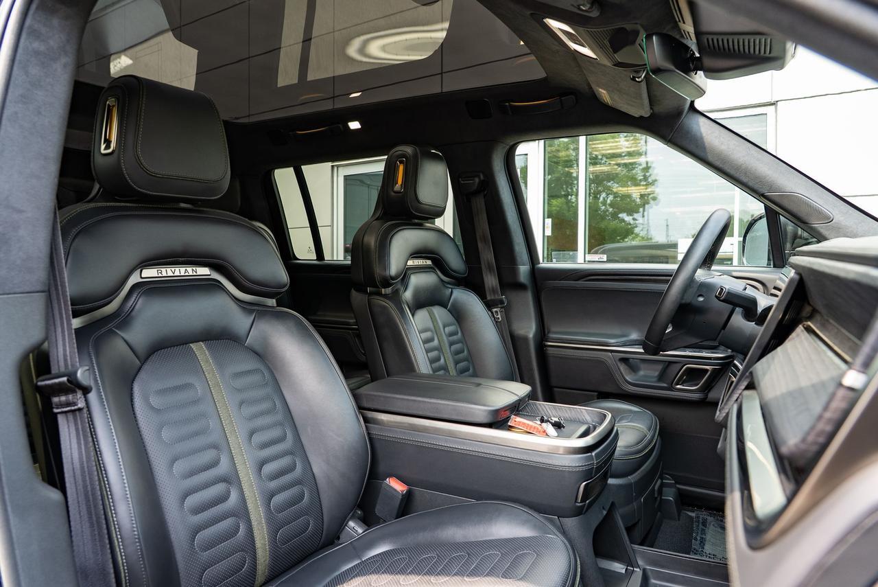 2024 Rivian R1S Adventure AWD Quad Motor Large Pack Satin PPF1-Owner Portland OR