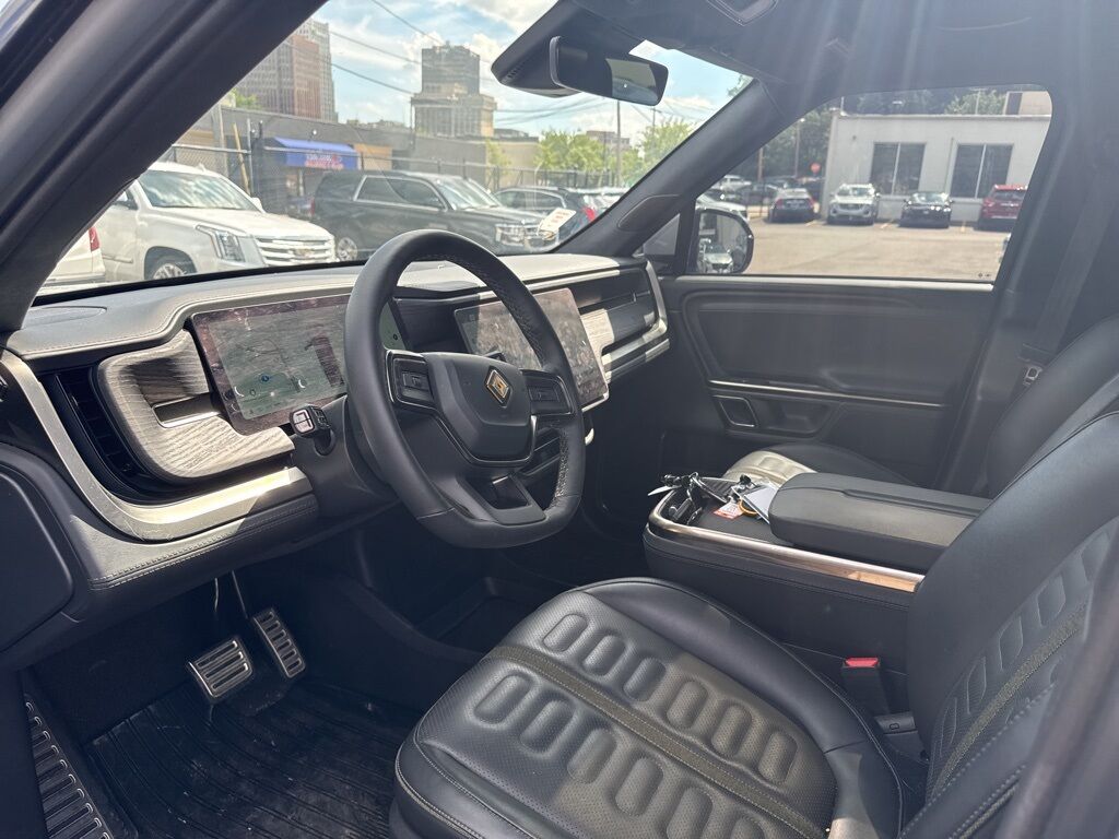 2024 Rivian R1S Adventure AKRON OH