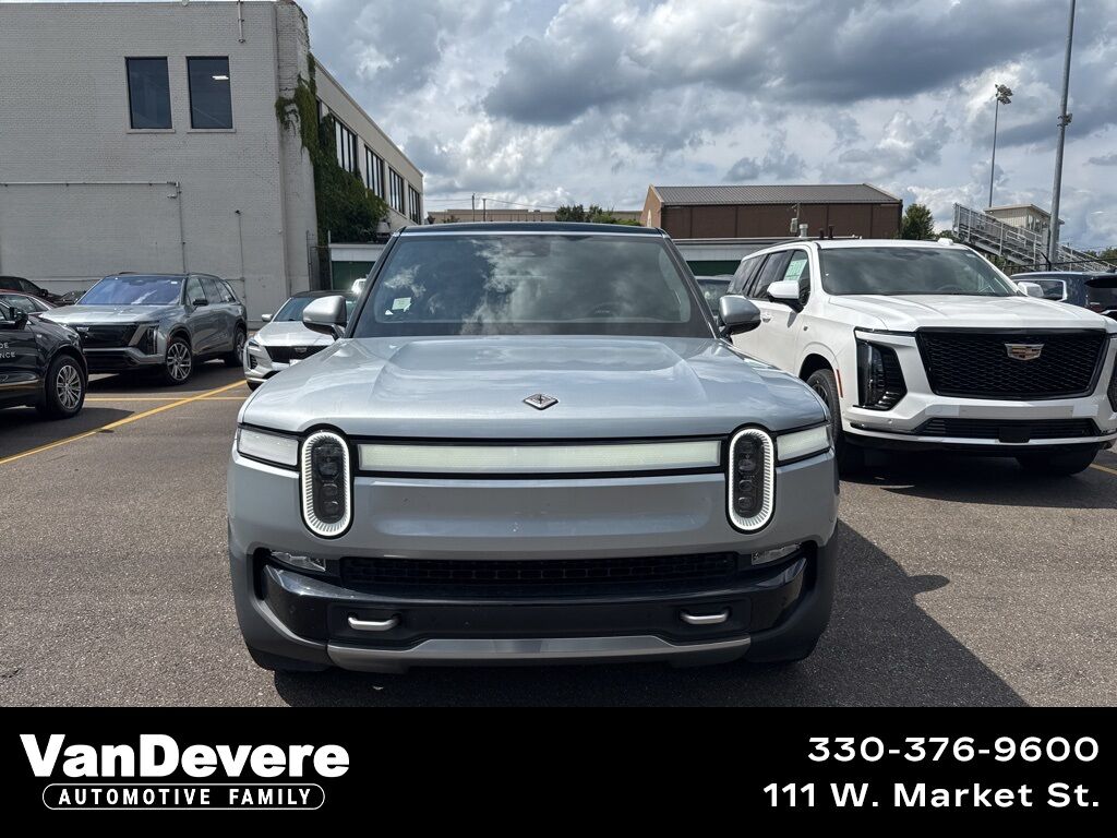 2024 Rivian R1S Adventure AKRON OH