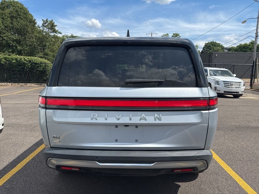 2024 Rivian R1S Adventure AKRON OH