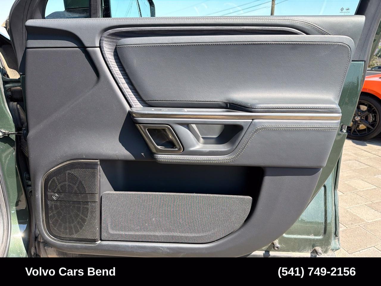 2024 Rivian R1S Adventure Dual Motor Large Pack Bend OR