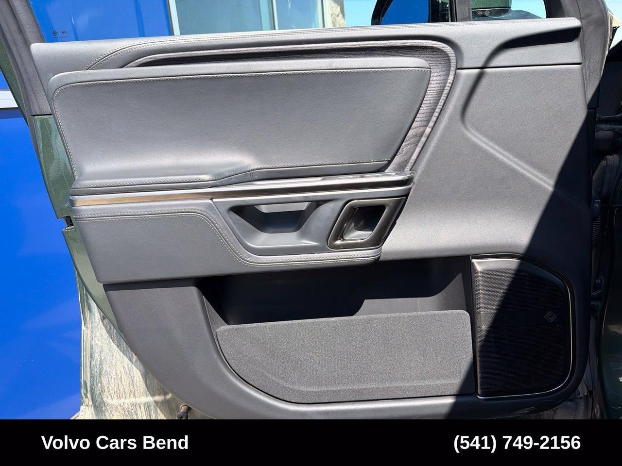 2024 Rivian R1S Adventure Dual Motor Large Pack Bend OR