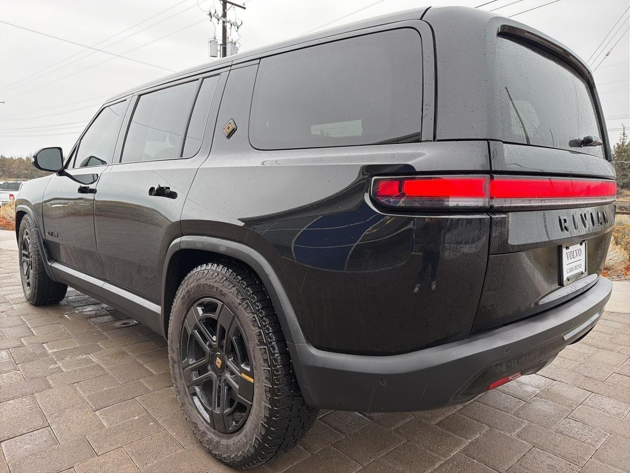 2024 Rivian R1S Adventure Dual Motor Max Pack Bend OR