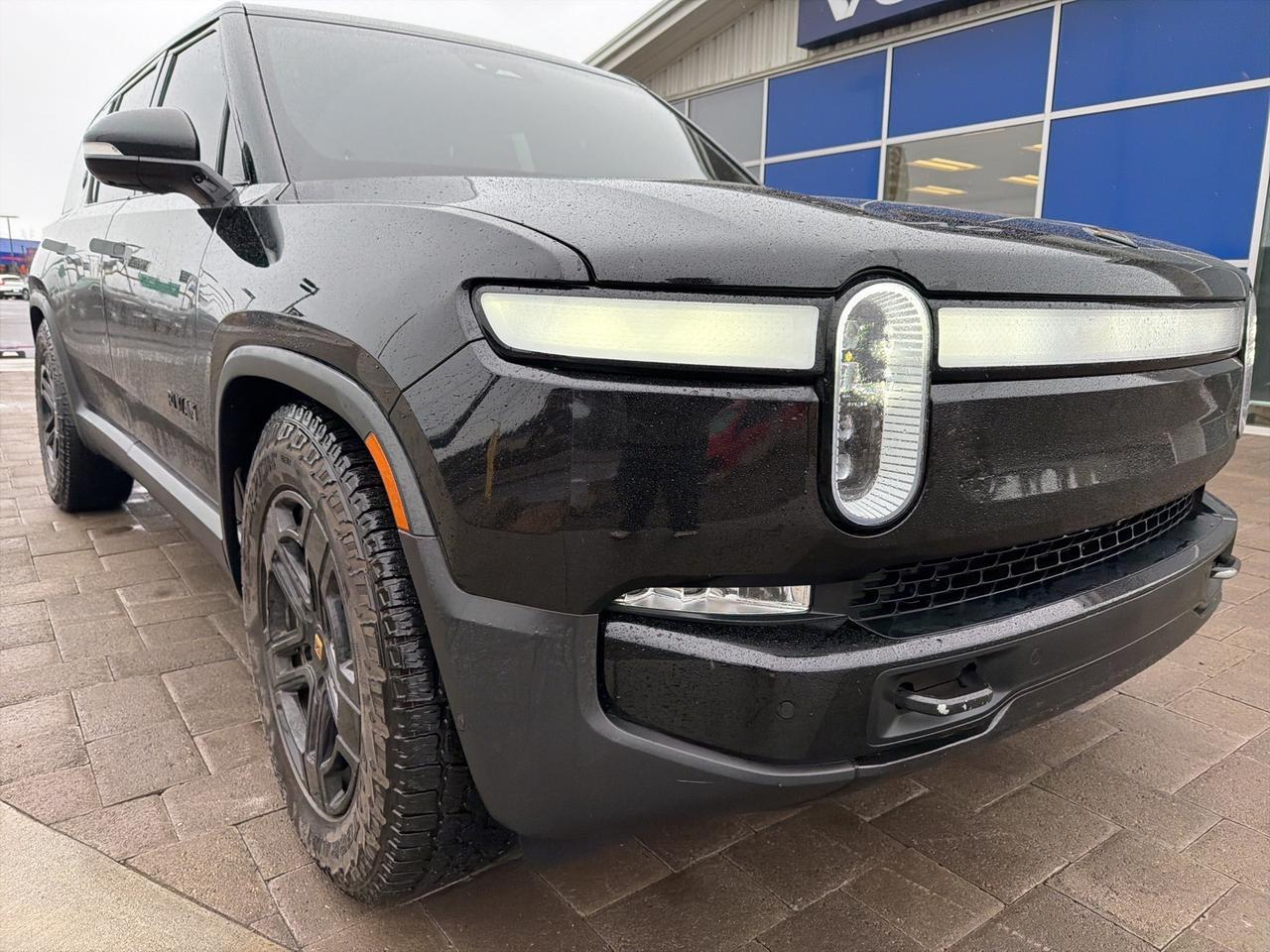 2024 Rivian R1S Adventure Dual Motor Max Pack