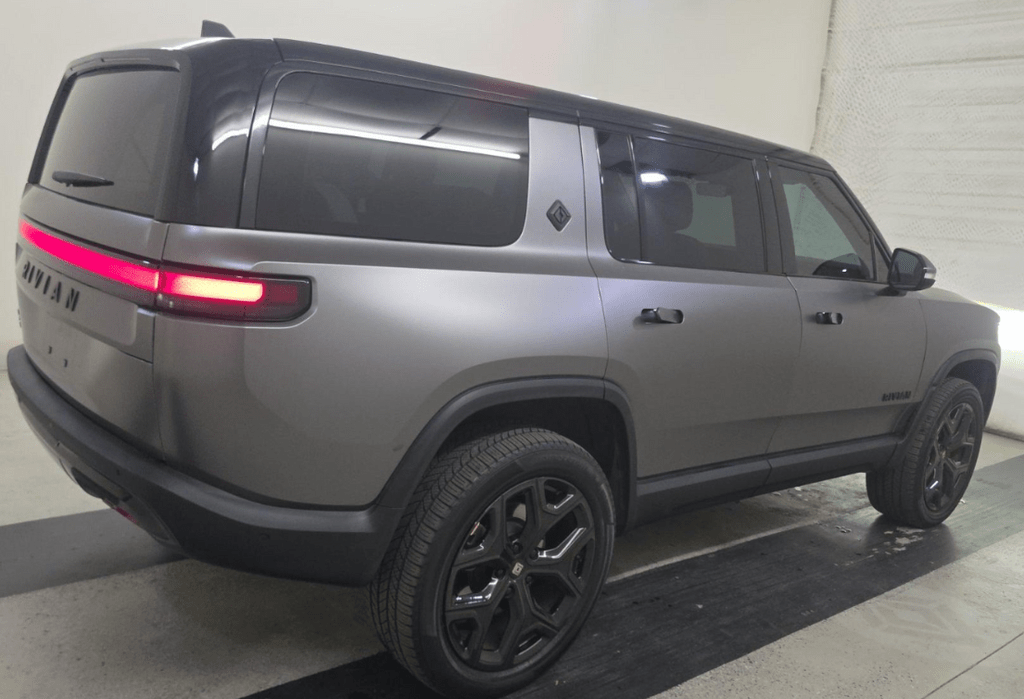 2024 Rivian R1S Adventure Dual Motor Perf Max Pack Portland OR