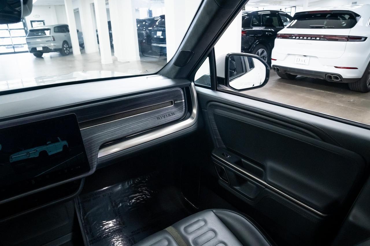 2024 Rivian R1S Adventure Heated Seats Quad Motor Large Pack Portland OR