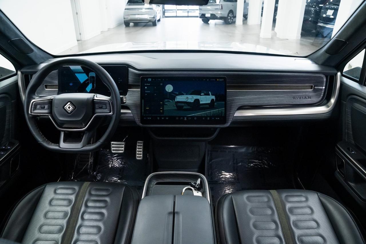 2024 Rivian R1S Adventure Heated Seats Quad Motor Large Pack Portland OR