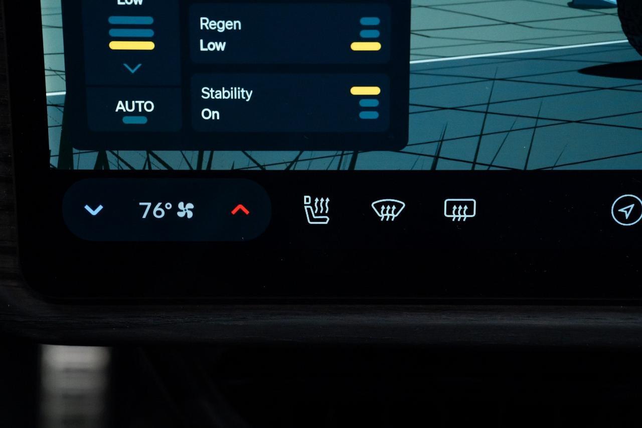 2024 Rivian R1S Adventure Heated Seats Quad Motor Large Pack Portland OR