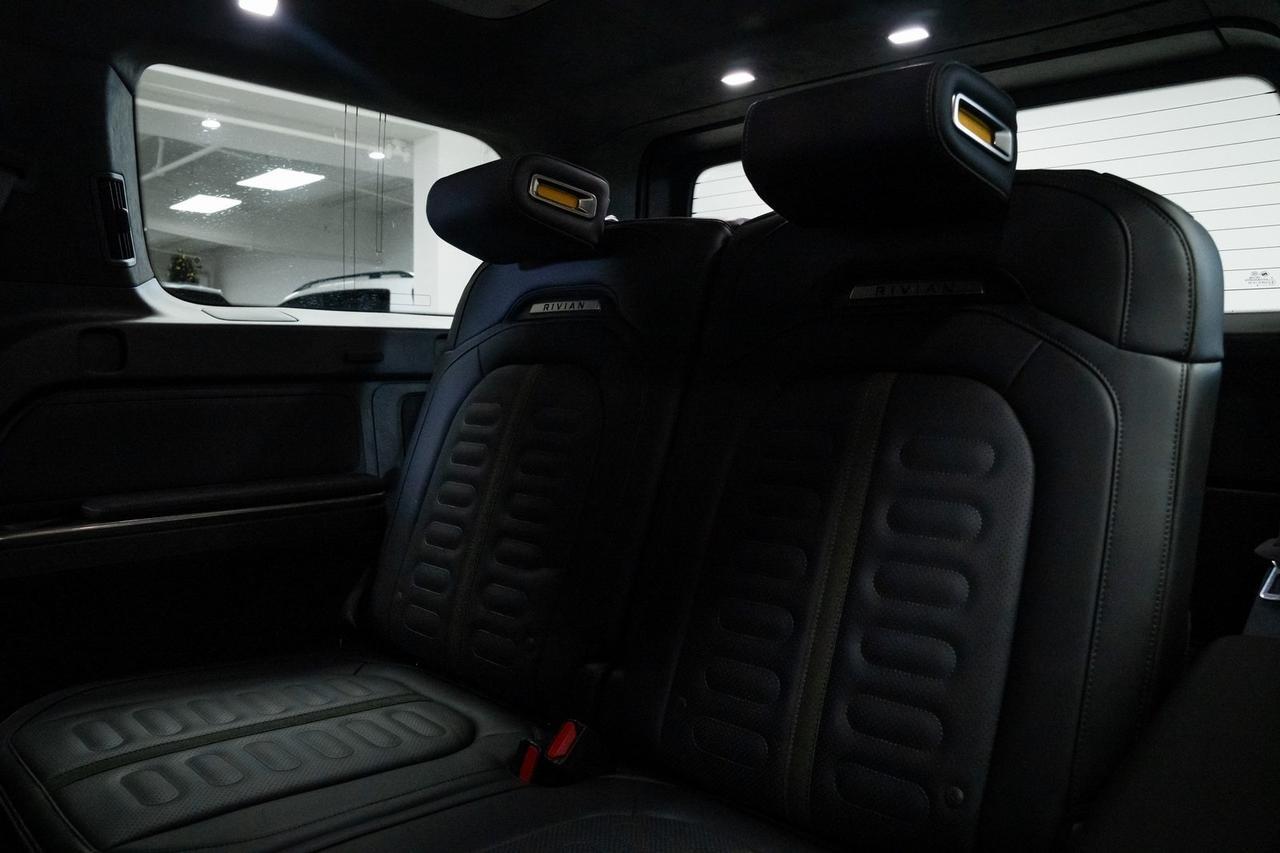 2024 Rivian R1S Adventure Heated Seats Quad Motor Large Pack Portland OR