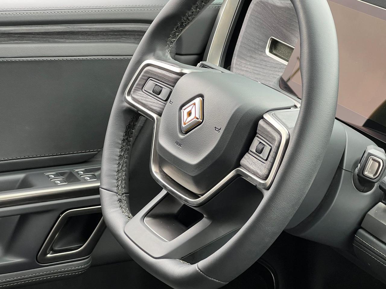 2024 Rivian R1S Adventure Indianapolis IN