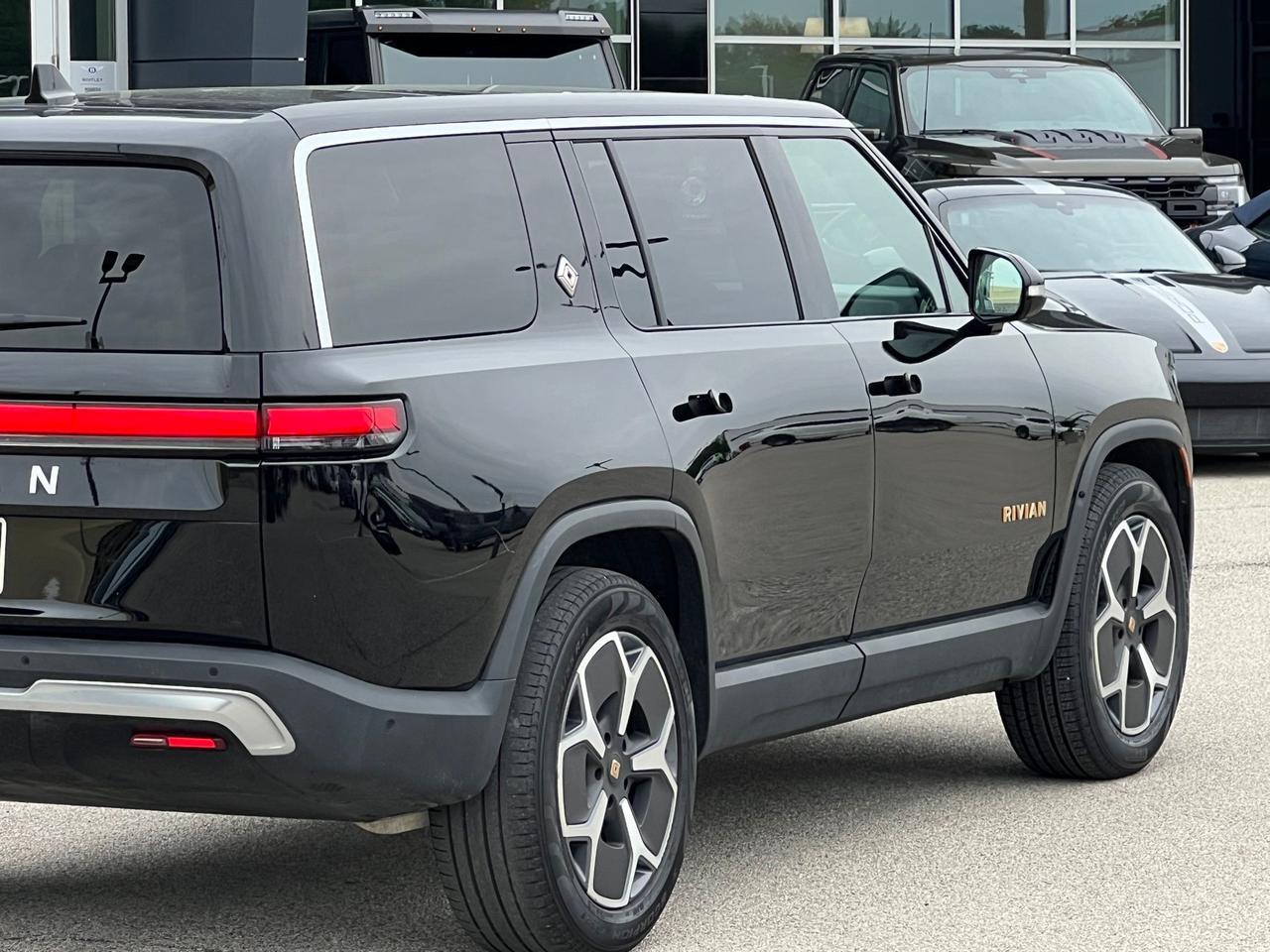 2024 Rivian R1S Adventure Indianapolis IN