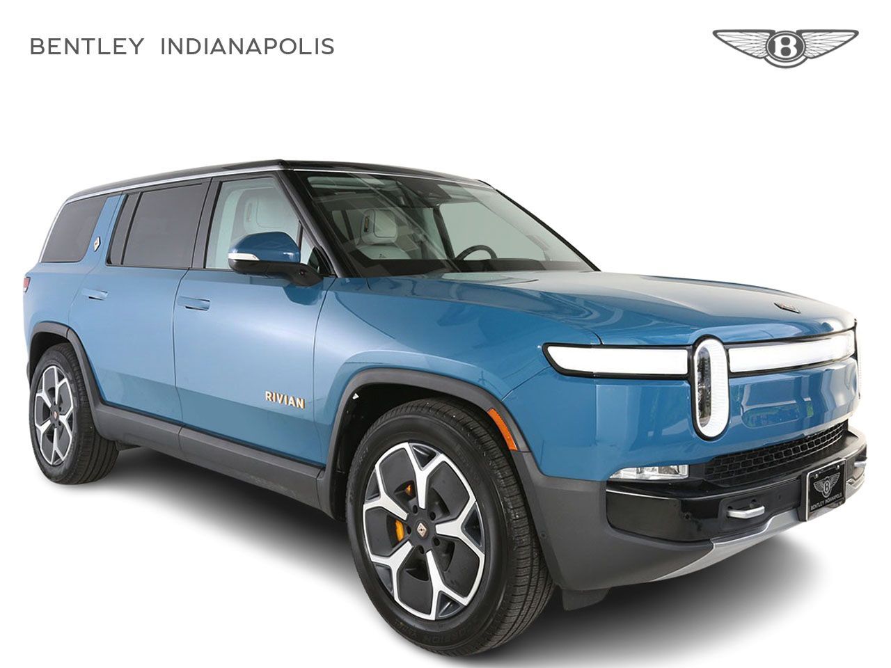 2024 Rivian R1S Adventure