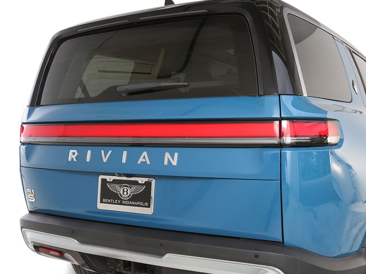 2024 Rivian R1S Adventure Indianapolis IN