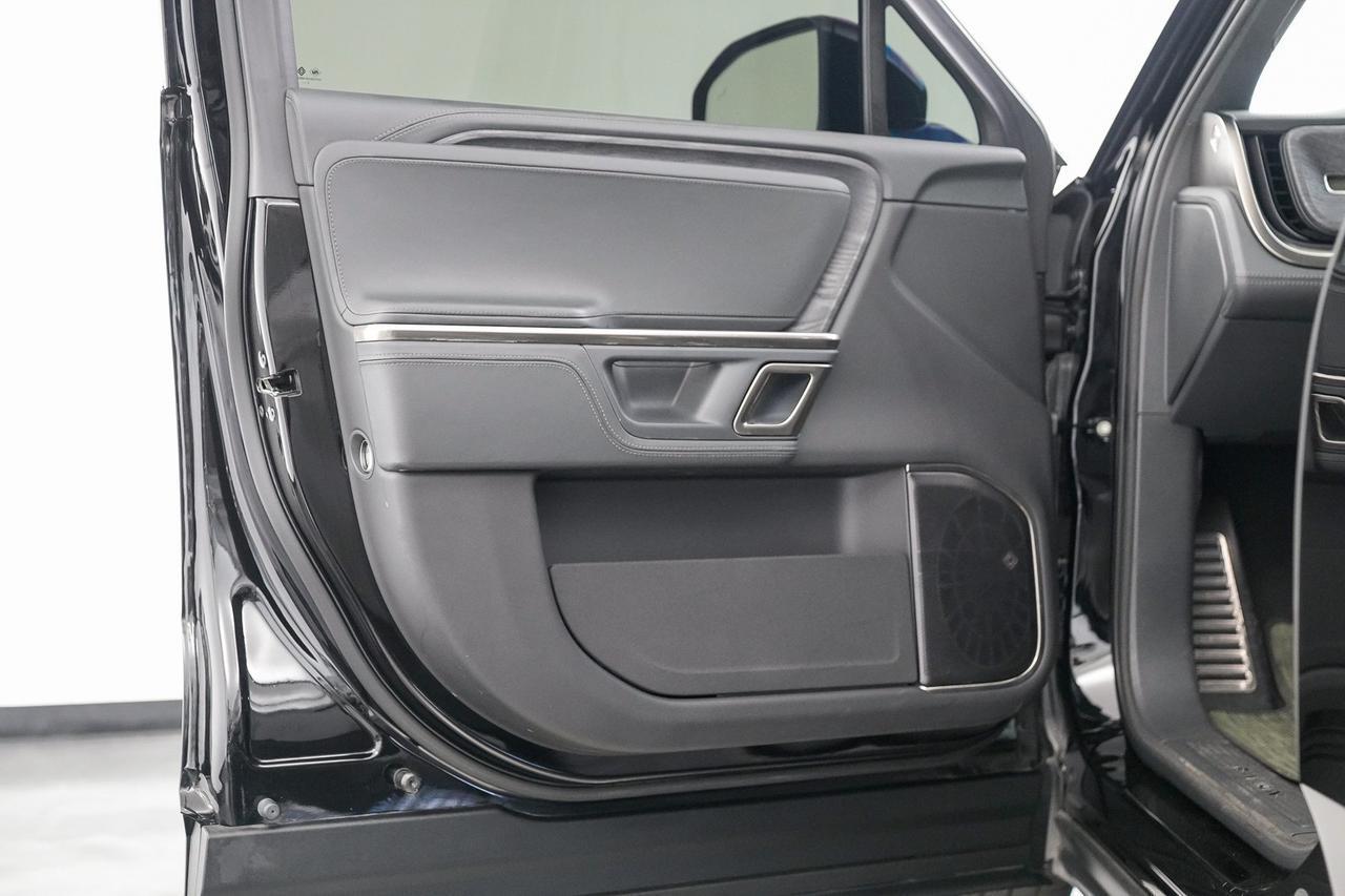 2024 Rivian R1S Adventure Newport Beach CA