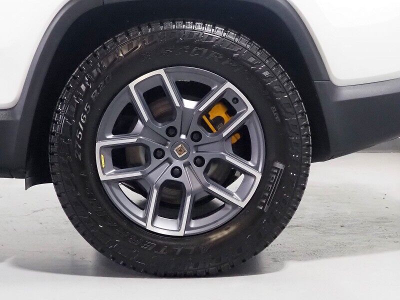 2024 Rivian R1S Adventure Package AWD *QUAD-MOTOR, LARGE BATTERY PACK, NAVIGATION, ADAPTIVE CRUISE, SAFETY ALERTS, 360 CAMERAS, PANO GLASS ROOF, LEATHER, CLIMATE SEATS, HEATED STEERING, 20 INCH WHEELS, MERIDIAN AUDIO, WIRELESS CHARGING Round Rock TX
