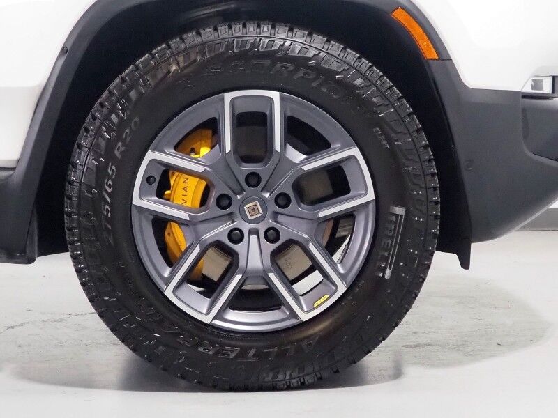 2024 Rivian R1S Adventure Package AWD *QUAD-MOTOR, LARGE BATTERY PACK, NAVIGATION, ADAPTIVE CRUISE, SAFETY ALERTS, 360 CAMERAS, PANO GLASS ROOF, LEATHER, CLIMATE SEATS, HEATED STEERING, 20 INCH WHEELS, MERIDIAN AUDIO, WIRELESS CHARGING Round Rock TX
