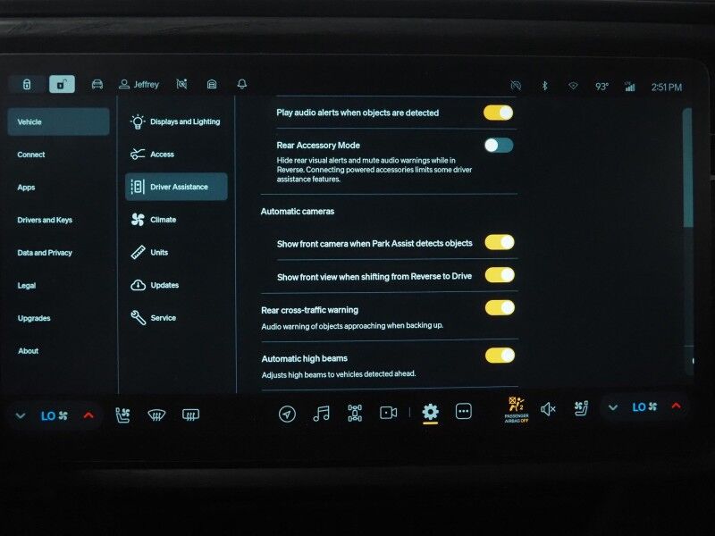 2024 Rivian R1S Adventure Package AWD *QUAD-MOTOR, LARGE BATTERY PACK, NAVIGATION, ADAPTIVE CRUISE, SAFETY ALERTS, 360 CAMERAS, PANO GLASS ROOF, LEATHER, CLIMATE SEATS, HEATED STEERING, 20 INCH WHEELS, MERIDIAN AUDIO, WIRELESS CHARGING Round Rock TX