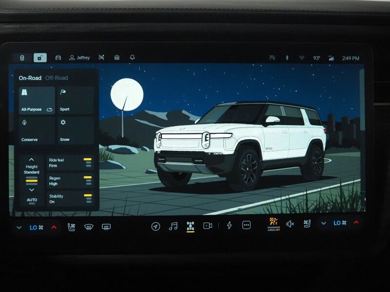 2024 Rivian R1S Adventure Package AWD *QUAD-MOTOR, LARGE BATTERY PACK, NAVIGATION, ADAPTIVE CRUISE, SAFETY ALERTS, 360 CAMERAS, PANO GLASS ROOF, LEATHER, CLIMATE SEATS, HEATED STEERING, 20 INCH WHEELS, MERIDIAN AUDIO, WIRELESS CHARGING Round Rock TX
