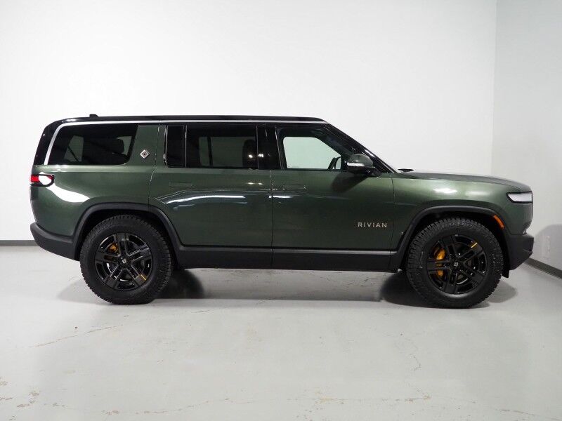 2024 Rivian R1S Adventure Package AWD *QUAD-MOTOR, LARGE BATTERY PACK, NAVIGATION, ADAPTIVE CRUISE, SAFETY ALERTS, 360 CAMERAS, PANO GLASS ROOF, LEATHER, CLIMATE SEATS, HEATED STEERING, 20 INCH WHEELS, MERIDIAN AUDIO, WIRELESS CHARGING Round Rock TX
