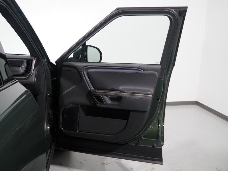 2024 Rivian R1S Adventure Package AWD *QUAD-MOTOR, LARGE BATTERY PACK, NAVIGATION, ADAPTIVE CRUISE, SAFETY ALERTS, 360 CAMERAS, PANO GLASS ROOF, LEATHER, CLIMATE SEATS, HEATED STEERING, 20 INCH WHEELS, MERIDIAN AUDIO, WIRELESS CHARGING Round Rock TX