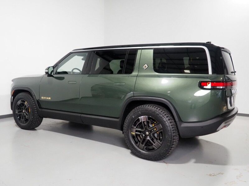 2024 Rivian R1S Adventure Package AWD *QUAD-MOTOR, LARGE BATTERY PACK, NAVIGATION, ADAPTIVE CRUISE, SAFETY ALERTS, 360 CAMERAS, PANO GLASS ROOF, LEATHER, CLIMATE SEATS, HEATED STEERING, 20 INCH WHEELS, MERIDIAN AUDIO, WIRELESS CHARGING Round Rock TX