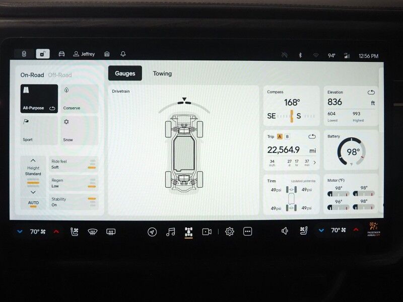 2024 Rivian R1S Adventure Package AWD *QUAD-MOTOR, LARGE BATTERY PACK, NAVIGATION, ADAPTIVE CRUISE, SAFETY ALERTS, 360 CAMERAS, PANO GLASS ROOF, LEATHER, CLIMATE SEATS, HEATED STEERING, 20 INCH WHEELS, MERIDIAN AUDIO, WIRELESS CHARGING Round Rock TX