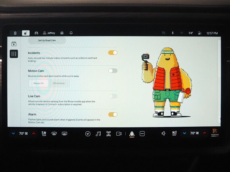 2024 Rivian R1S Adventure Package AWD *QUAD-MOTOR, LARGE BATTERY PACK, NAVIGATION, ADAPTIVE CRUISE, SAFETY ALERTS, 360 CAMERAS, PANO GLASS ROOF, LEATHER, CLIMATE SEATS, HEATED STEERING, 20 INCH WHEELS, MERIDIAN AUDIO, WIRELESS CHARGING Round Rock TX