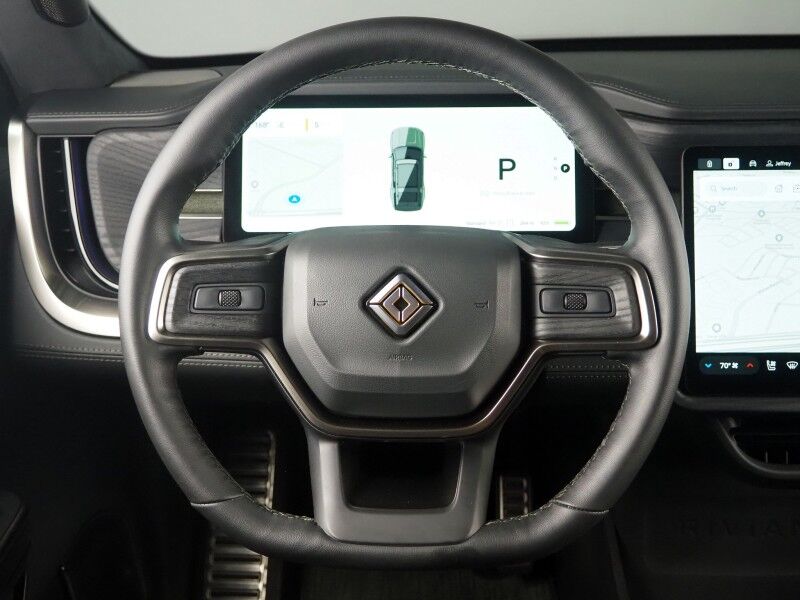 2024 Rivian R1S Adventure Package AWD *QUAD-MOTOR, LARGE BATTERY PACK, NAVIGATION, ADAPTIVE CRUISE, SAFETY ALERTS, 360 CAMERAS, PANO GLASS ROOF, LEATHER, CLIMATE SEATS, HEATED STEERING, 20 INCH WHEELS, MERIDIAN AUDIO, WIRELESS CHARGING Round Rock TX