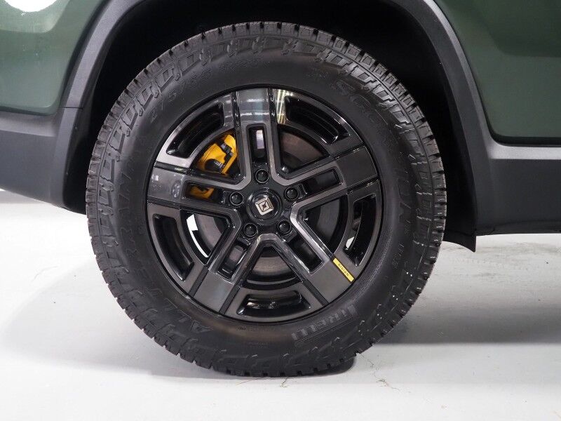 2024 Rivian R1S Adventure Package AWD *QUAD-MOTOR, LARGE BATTERY PACK, NAVIGATION, ADAPTIVE CRUISE, SAFETY ALERTS, 360 CAMERAS, PANO GLASS ROOF, LEATHER, CLIMATE SEATS, HEATED STEERING, 20 INCH WHEELS, MERIDIAN AUDIO, WIRELESS CHARGING Round Rock TX