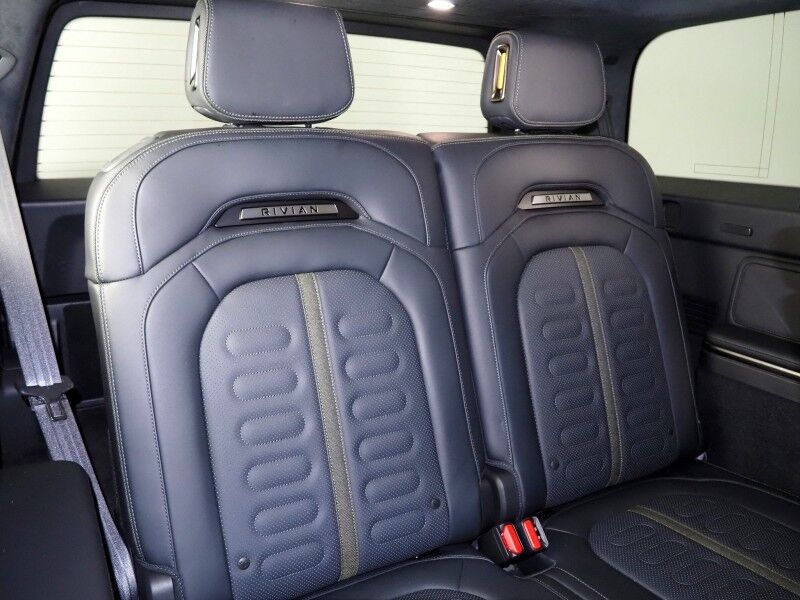 2024 Rivian R1S Adventure Package AWD *QUAD-MOTOR, LARGE BATTERY PACK, NAVIGATION, ADAPTIVE CRUISE, SAFETY ALERTS, 360 CAMERAS, PANO GLASS ROOF, LEATHER, CLIMATE SEATS, HEATED STEERING, 20 INCH WHEELS, MERIDIAN AUDIO, WIRELESS CHARGING Round Rock TX