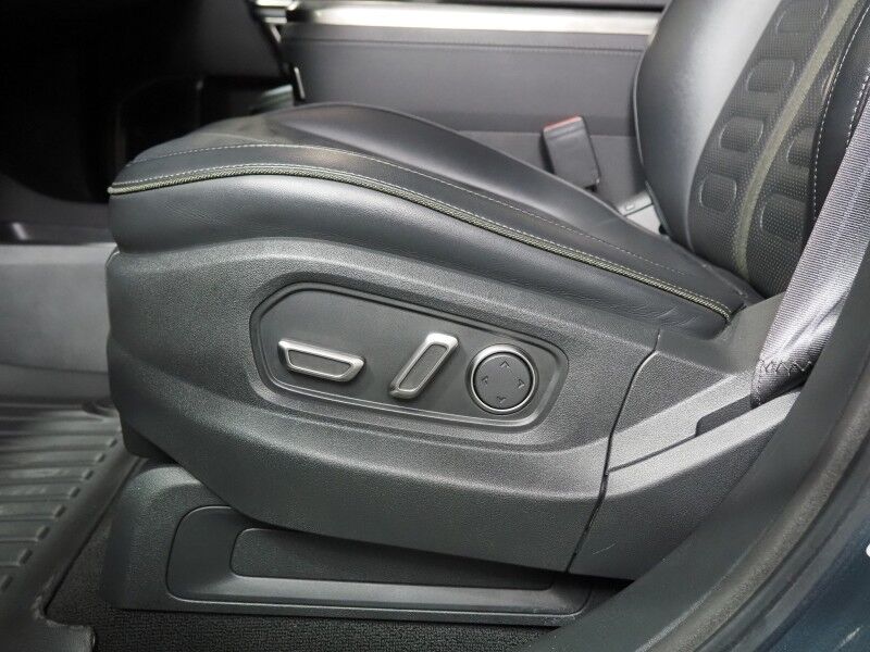 2024 Rivian R1S Adventure Package AWD *QUAD-MOTOR, LARGE BATTERY PACK, NAVIGATION, ADAPTIVE CRUISE, SAFETY ALERTS, 360 CAMERAS, PANO GLASS ROOF, LEATHER, CLIMATE SEATS, HEATED STEERING, 20 INCH WHEELS, MERIDIAN AUDIO, WIRELESS CHARGING Round Rock TX