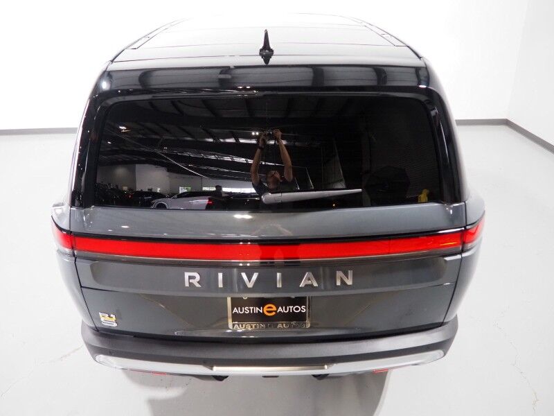 2024 Rivian R1S Adventure Package AWD *QUAD-MOTOR, LARGE BATTERY PACK, NAVIGATION, ADAPTIVE CRUISE, SAFETY ALERTS, 360 CAMERAS, PANO GLASS ROOF, LEATHER, CLIMATE SEATS, HEATED STEERING, 20 INCH WHEELS, MERIDIAN AUDIO, WIRELESS CHARGING Round Rock TX