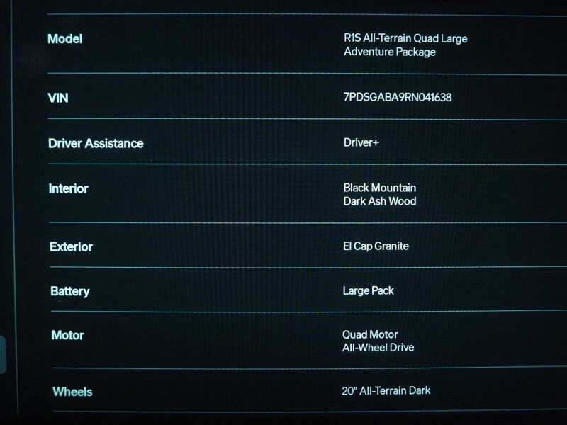 2024 Rivian R1S Adventure Package AWD *QUAD-MOTOR, LARGE BATTERY PACK, NAVIGATION, ADAPTIVE CRUISE, SAFETY ALERTS, 360 CAMERAS, PANO GLASS ROOF, LEATHER, CLIMATE SEATS, HEATED STEERING, 20 INCH WHEELS, MERIDIAN AUDIO, WIRELESS CHARGING Round Rock TX