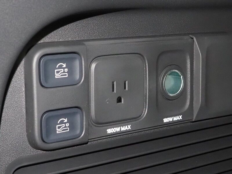 2024 Rivian R1S Adventure Package AWD *QUAD-MOTOR, LARGE BATTERY PACK, NAVIGATION, ADAPTIVE CRUISE, SAFETY ALERTS, 360 CAMERAS, PANO GLASS ROOF, LEATHER, CLIMATE SEATS, HEATED STEERING, 21 INCH WHEELS, MERIDIAN AUDIO, WIRELESS CHARGING Round Rock TX
