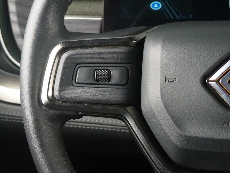 2024 Rivian R1S Adventure Package AWD *QUAD-MOTOR, LARGE BATTERY PACK, NAVIGATION, ADAPTIVE CRUISE, SAFETY ALERTS, 360 CAMERAS, PANO GLASS ROOF, LEATHER, CLIMATE SEATS, HEATED STEERING, 21 INCH WHEELS, MERIDIAN AUDIO, WIRELESS CHARGING Round Rock TX