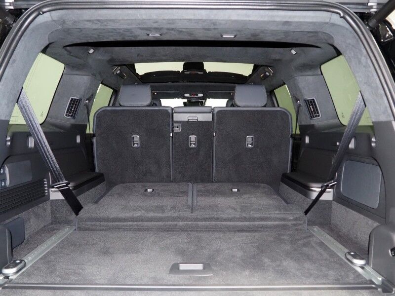 2024 Rivian R1S Adventure Package AWD *QUAD-MOTOR, LARGE BATTERY PACK, NAVIGATION, ADAPTIVE CRUISE, SAFETY ALERTS, 360 CAMERAS, PANO GLASS ROOF, LEATHER, CLIMATE SEATS, HEATED STEERING, 21 INCH WHEELS, MERIDIAN AUDIO, WIRELESS CHARGING Round Rock TX