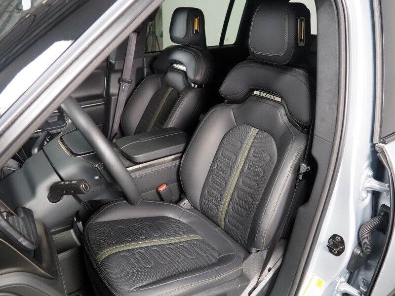 2024 Rivian R1S Adventure Package AWD *QUAD-MOTOR, LARGE BATTERY PACK, NAVIGATION, ADAPTIVE CRUISE, SAFETY ALERTS, 360 CAMERAS, PANO GLASS ROOF, LEATHER, CLIMATE SEATS, HEATED STEERING, 21 INCH WHEELS, MERIDIAN AUDIO, WIRELESS CHARGING Round Rock TX