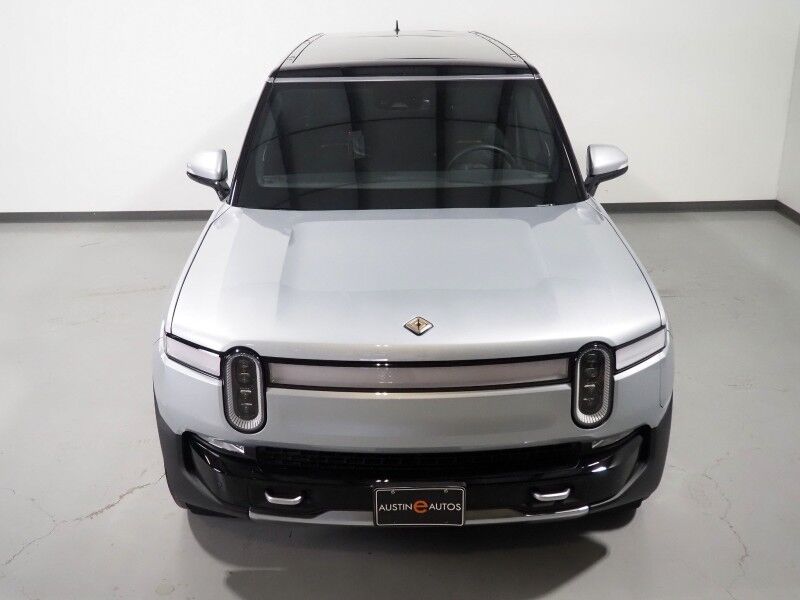 2024 Rivian R1S Adventure Package AWD *QUAD-MOTOR, LARGE BATTERY PACK, NAVIGATION, ADAPTIVE CRUISE, SAFETY ALERTS, 360 CAMERAS, PANO GLASS ROOF, LEATHER, CLIMATE SEATS, HEATED STEERING, 21 INCH WHEELS, MERIDIAN AUDIO, WIRELESS CHARGING Round Rock TX