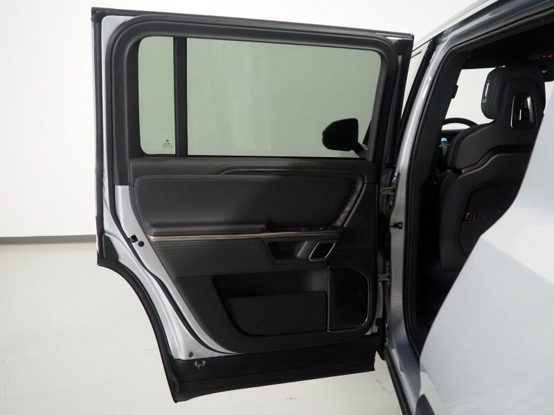 2024 Rivian R1S Adventure Package AWD *QUAD-MOTOR, LARGE BATTERY PACK, NAVIGATION, ADAPTIVE CRUISE, SAFETY ALERTS, 360 CAMERAS, PANO GLASS ROOF, LEATHER, CLIMATE SEATS, HEATED STEERING, 21 INCH WHEELS, MERIDIAN AUDIO, WIRELESS CHARGING Round Rock TX