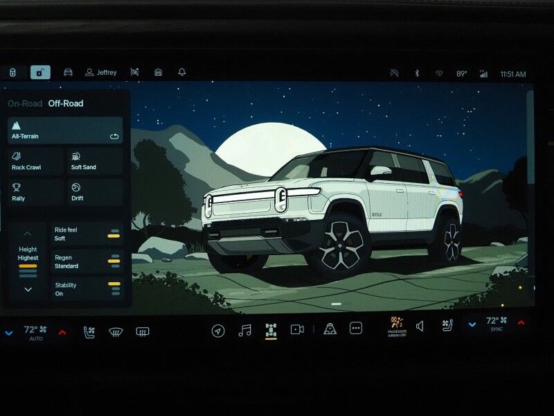 2024 Rivian R1S Adventure Package AWD *QUAD-MOTOR, LARGE BATTERY PACK, NAVIGATION, ADAPTIVE CRUISE, SAFETY ALERTS, 360 CAMERAS, PANO GLASS ROOF, LEATHER, CLIMATE SEATS, HEATED STEERING, 21 INCH WHEELS, MERIDIAN AUDIO, WIRELESS CHARGING Round Rock TX
