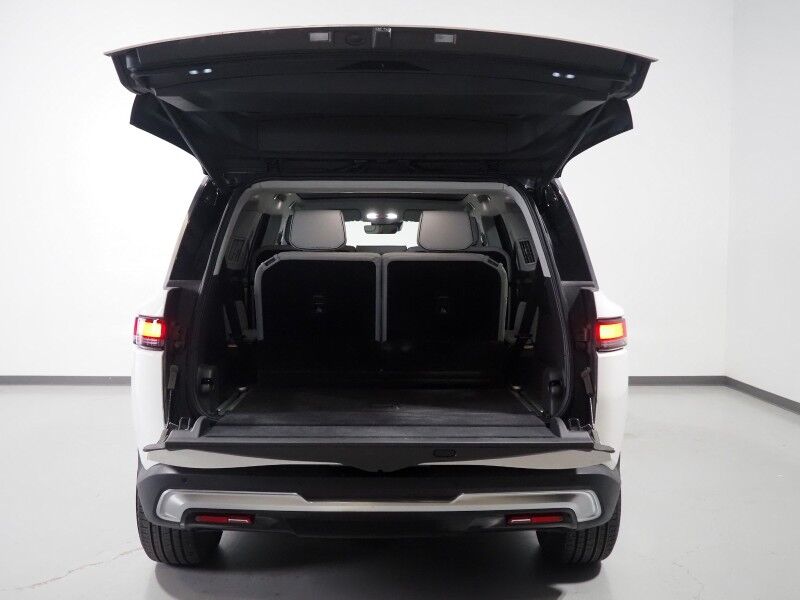 2024 Rivian R1S Adventure Package AWD *QUAD-MOTOR, LARGE BATTERY PACK, NAVIGATION, ADAPTIVE CRUISE, SAFETY ALERTS, 360 CAMERAS, PANO GLASS ROOF, LEATHER, CLIMATE SEATS, HEATED STEERING, 21 INCH WHEELS, MERIDIAN AUDIO, WIRELESS CHARGING Round Rock TX