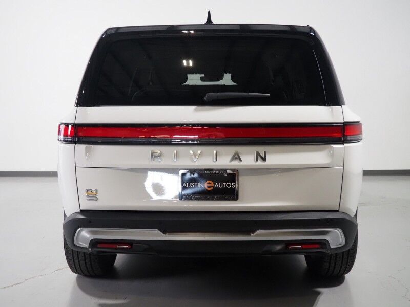 2024 Rivian R1S Adventure Package AWD *QUAD-MOTOR, LARGE BATTERY PACK, NAVIGATION, ADAPTIVE CRUISE, SAFETY ALERTS, 360 CAMERAS, PANO GLASS ROOF, LEATHER, CLIMATE SEATS, HEATED STEERING, 21 INCH WHEELS, MERIDIAN AUDIO, WIRELESS CHARGING Round Rock TX