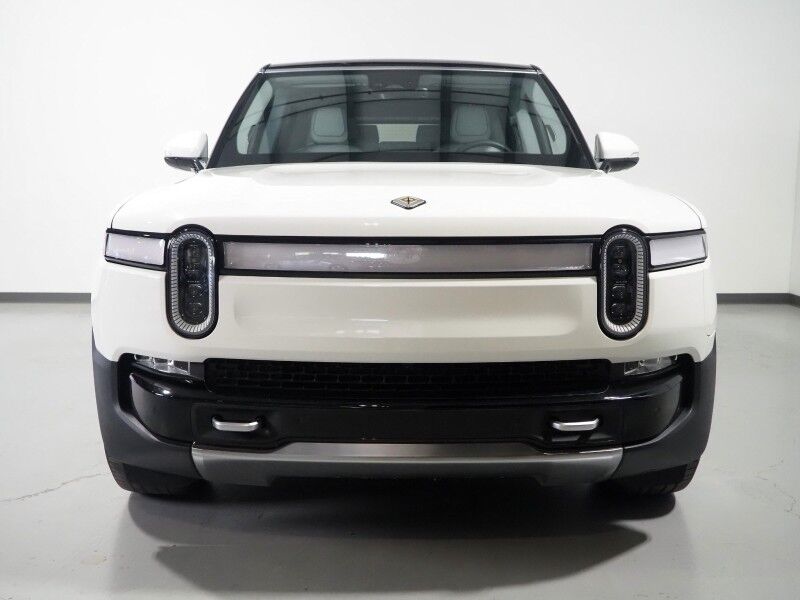 2024 Rivian R1S Adventure Package AWD *QUAD-MOTOR, LARGE BATTERY PACK, NAVIGATION, ADAPTIVE CRUISE, SAFETY ALERTS, 360 CAMERAS, PANO GLASS ROOF, LEATHER, CLIMATE SEATS, HEATED STEERING, 21 INCH WHEELS, MERIDIAN AUDIO, WIRELESS CHARGING Round Rock TX